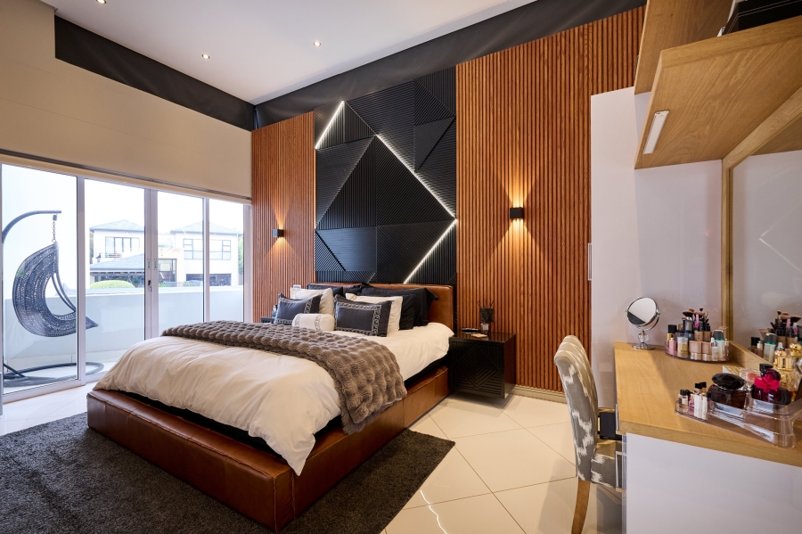 4 Bedroom Property for Sale in Waterfall Country Village Gauteng