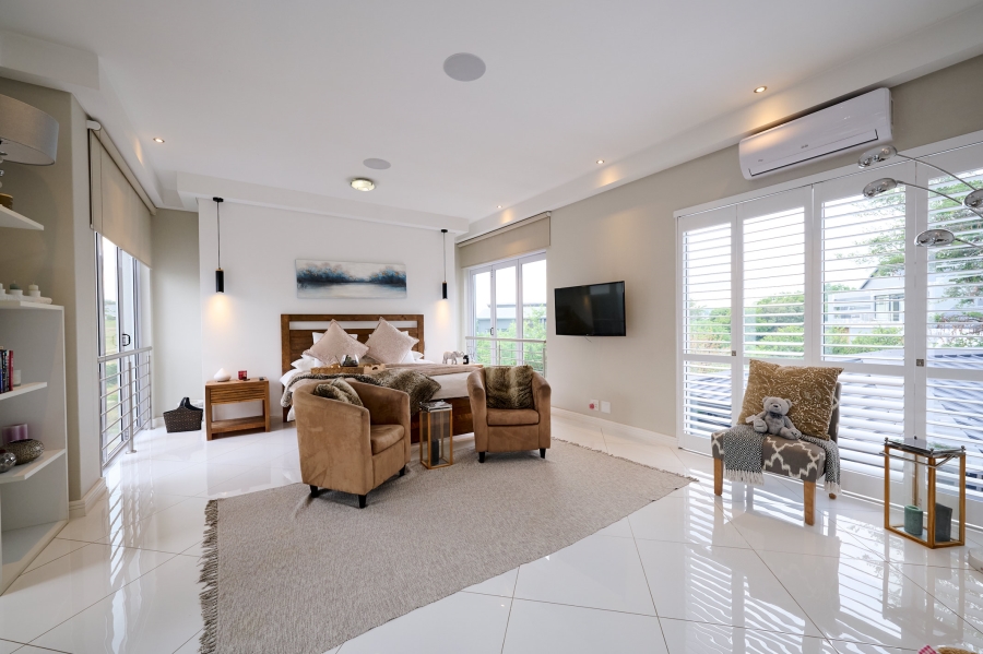 4 Bedroom Property for Sale in Waterfall Country Village Gauteng