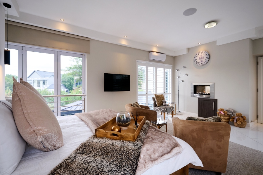 4 Bedroom Property for Sale in Waterfall Country Village Gauteng