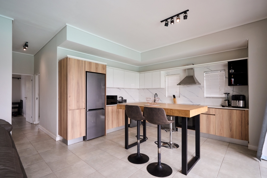 2 Bedroom Property for Sale in Waterfall Gauteng