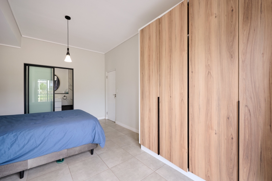 2 Bedroom Property for Sale in Waterfall Gauteng