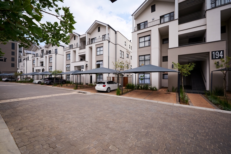 2 Bedroom Property for Sale in Waterfall Gauteng