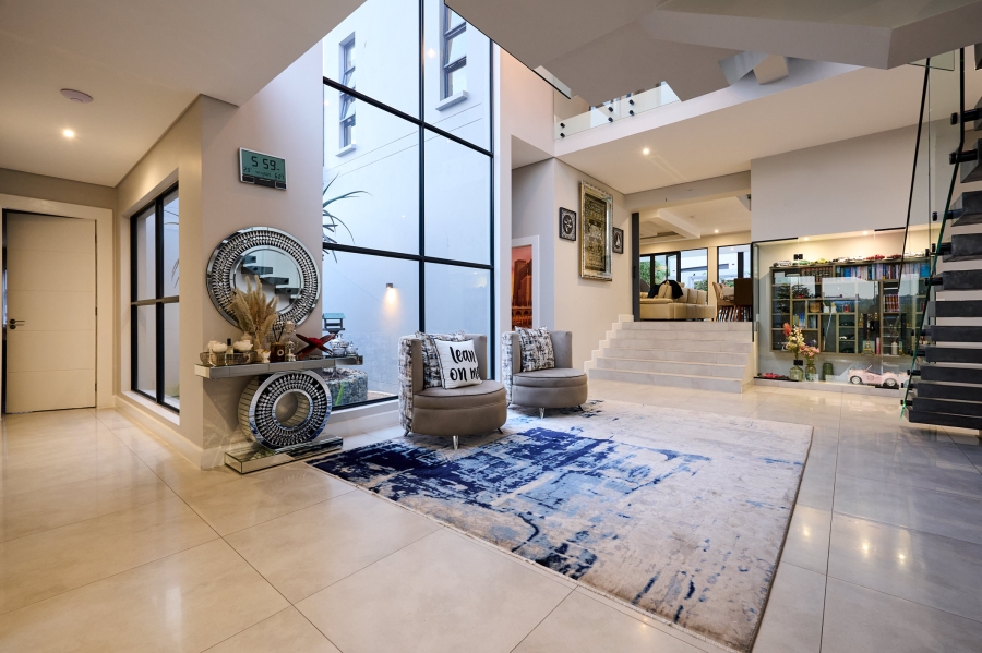 5 Bedroom Property for Sale in Waterfall Country Estate Gauteng