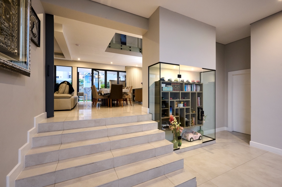 5 Bedroom Property for Sale in Waterfall Country Estate Gauteng