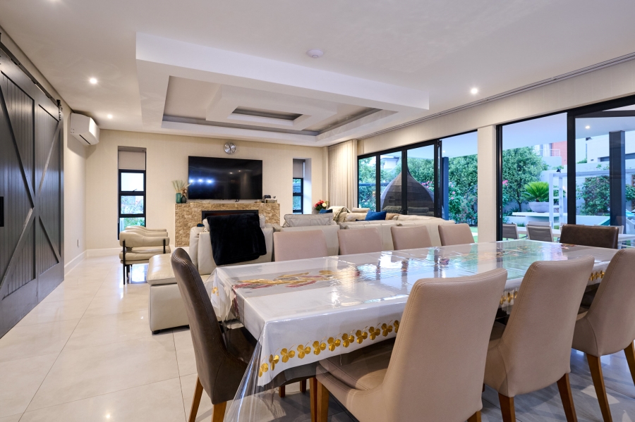 5 Bedroom Property for Sale in Waterfall Country Estate Gauteng