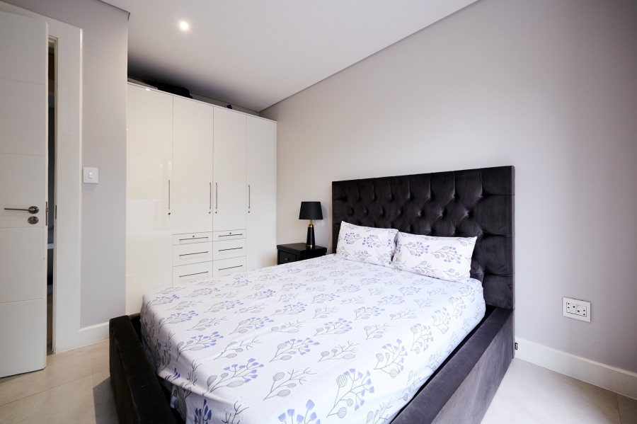 5 Bedroom Property for Sale in Waterfall Country Estate Gauteng