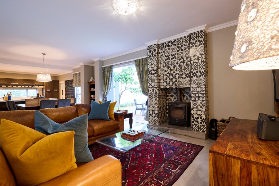 4 Bedroom Property for Sale in Waterfall Country Estate Gauteng