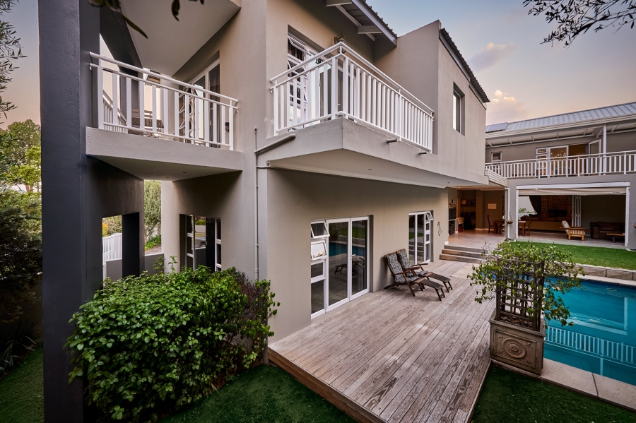 4 Bedroom Property for Sale in Waterfall Country Estate Gauteng