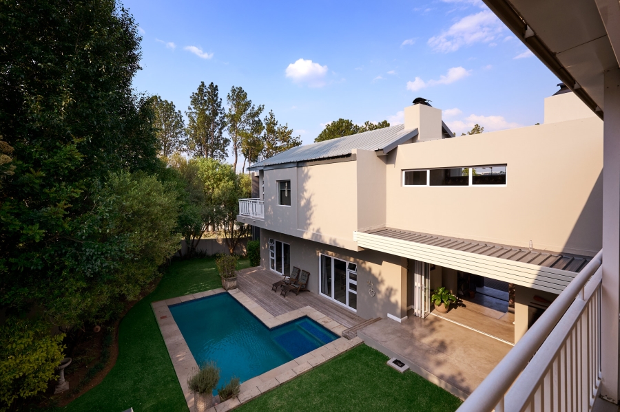 4 Bedroom Property for Sale in Waterfall Country Estate Gauteng