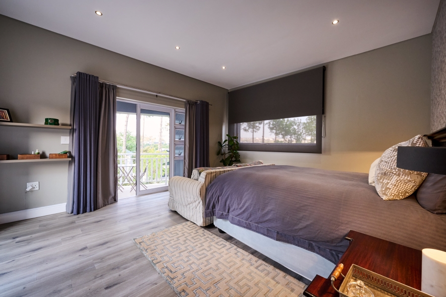 4 Bedroom Property for Sale in Waterfall Country Estate Gauteng