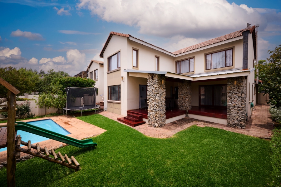 3 Bedroom Property for Sale in Carlswald North Estate Gauteng