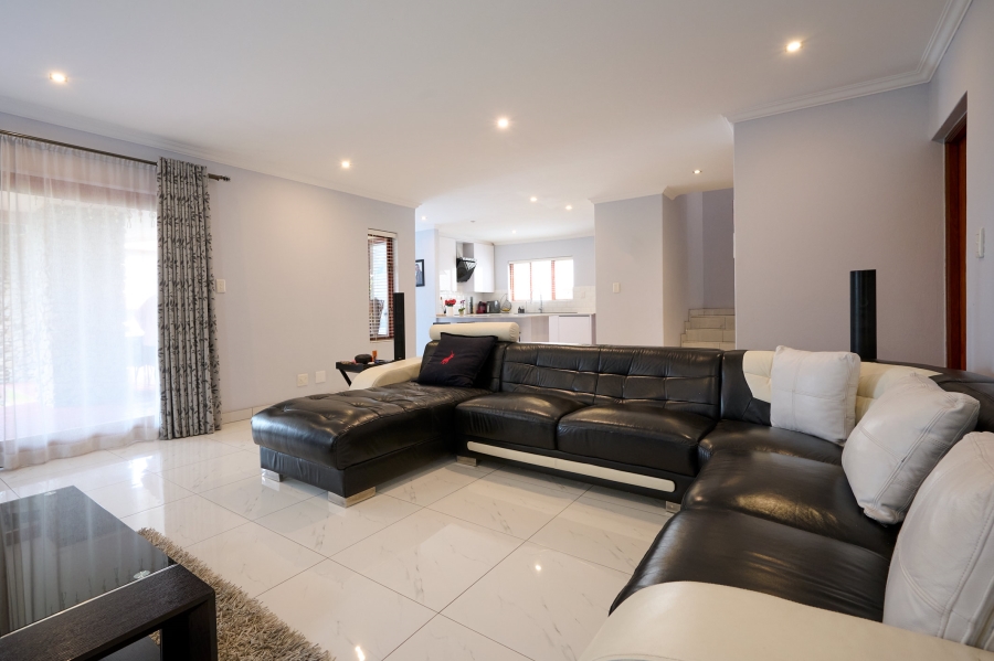 3 Bedroom Property for Sale in Carlswald North Estate Gauteng