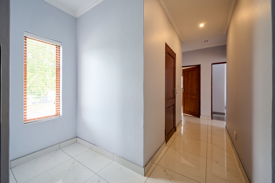 3 Bedroom Property for Sale in Carlswald North Estate Gauteng