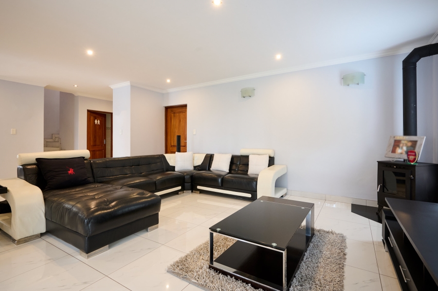 3 Bedroom Property for Sale in Carlswald North Estate Gauteng