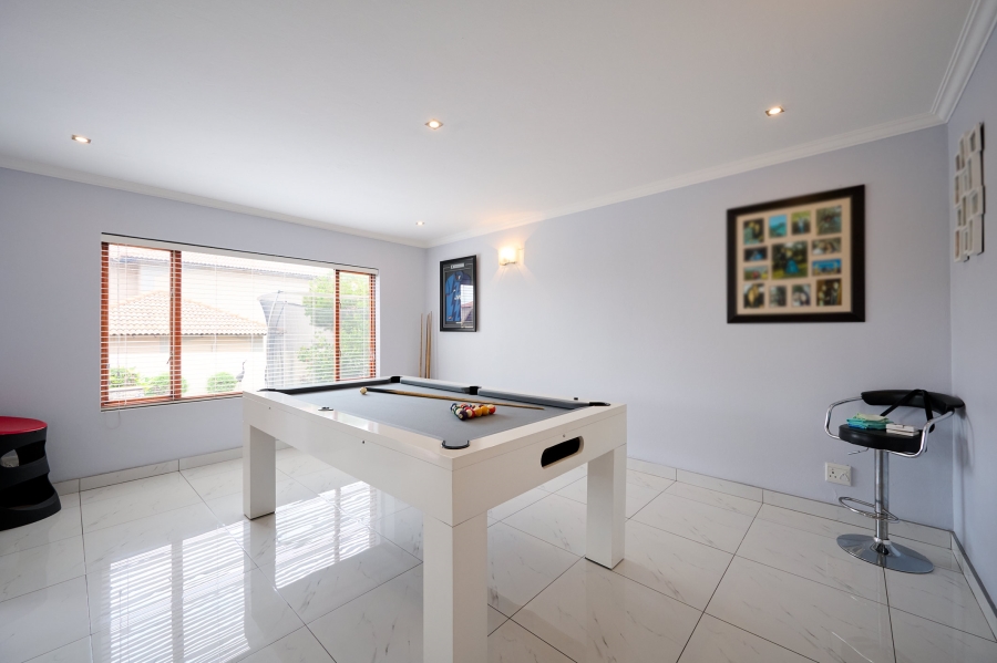 3 Bedroom Property for Sale in Carlswald North Estate Gauteng