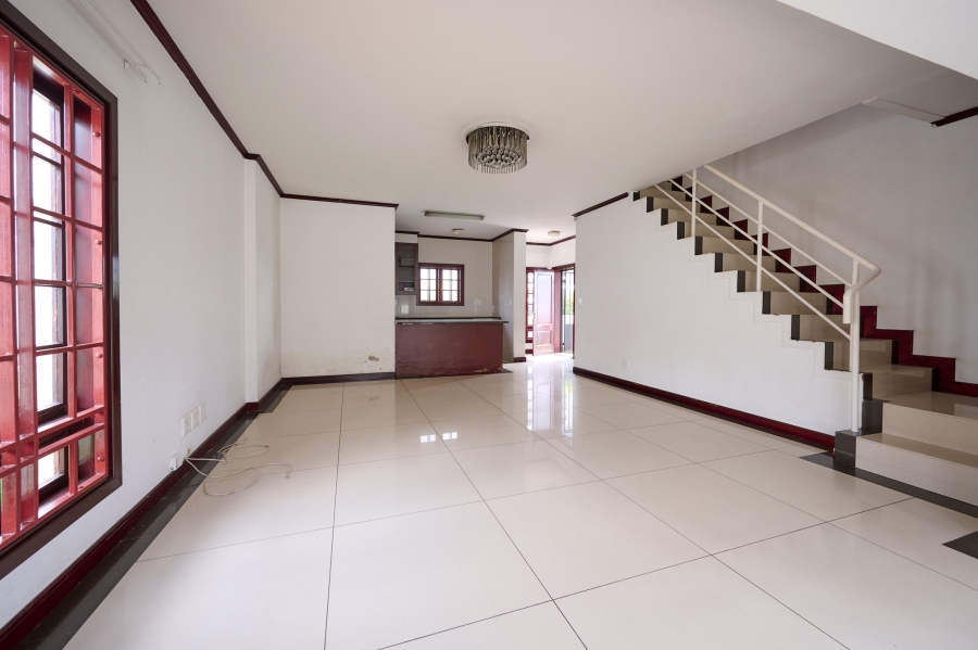 3 Bedroom Property for Sale in Erand Gardens Gauteng