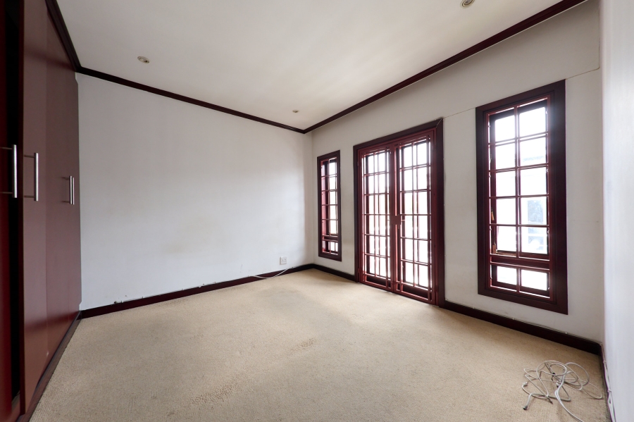 3 Bedroom Property for Sale in Erand Gardens Gauteng