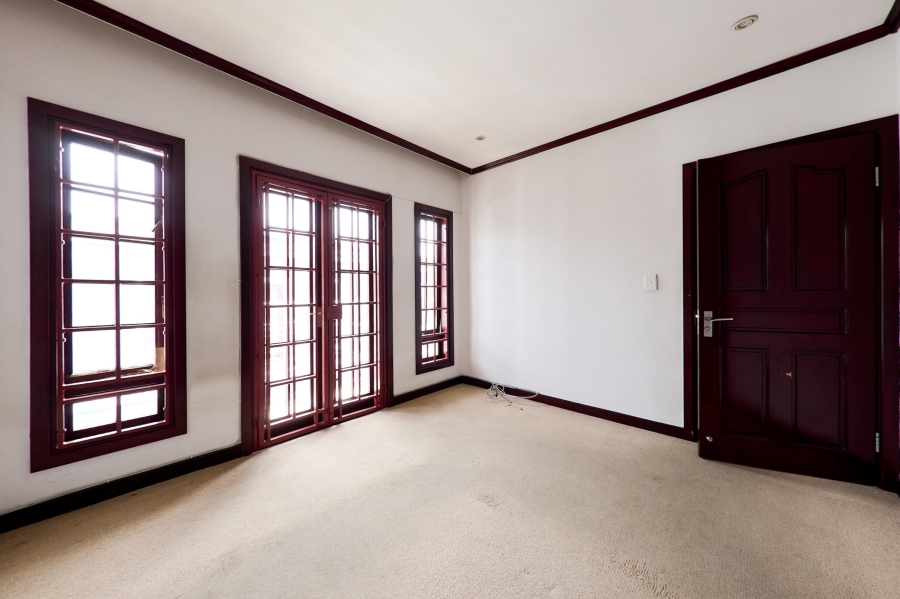 3 Bedroom Property for Sale in Erand Gardens Gauteng