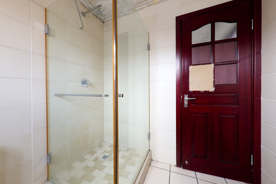 3 Bedroom Property for Sale in Erand Gardens Gauteng