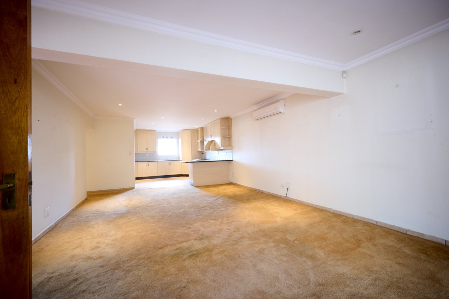 3 Bedroom Property for Sale in Halfway Gardens Gauteng