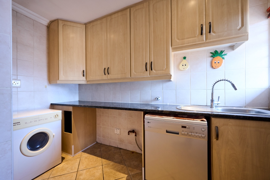 3 Bedroom Property for Sale in Halfway Gardens Gauteng