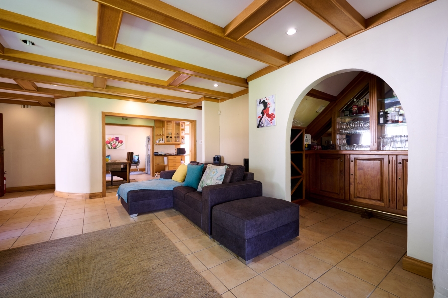 4 Bedroom Property for Sale in Vorna Valley Gauteng