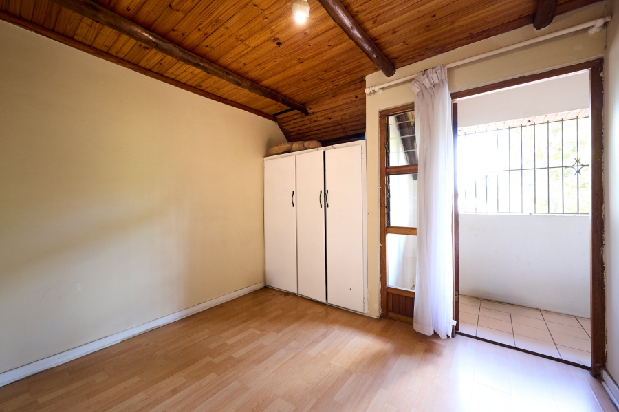 4 Bedroom Property for Sale in Vorna Valley Gauteng