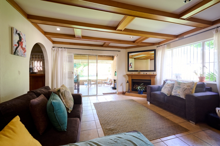 4 Bedroom Property for Sale in Vorna Valley Gauteng