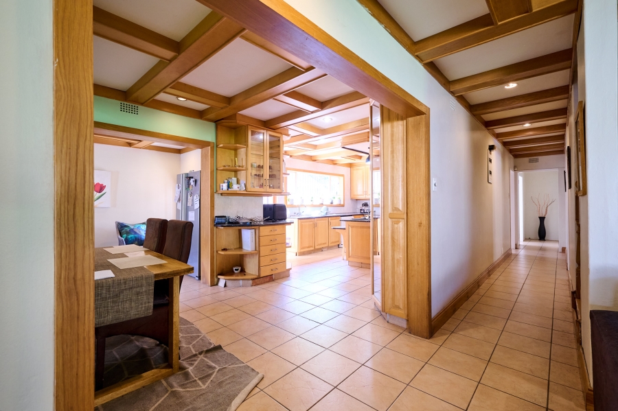 4 Bedroom Property for Sale in Vorna Valley Gauteng