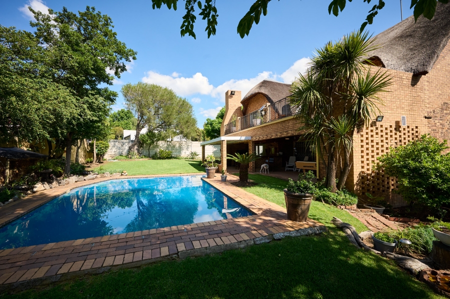 4 Bedroom Property for Sale in Vorna Valley Gauteng