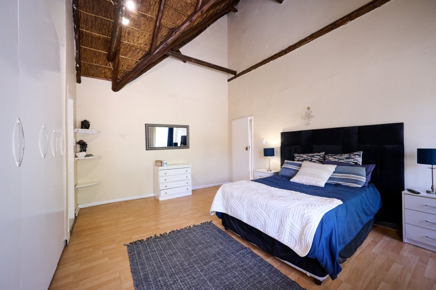 4 Bedroom Property for Sale in Vorna Valley Gauteng