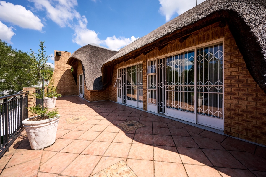 4 Bedroom Property for Sale in Vorna Valley Gauteng