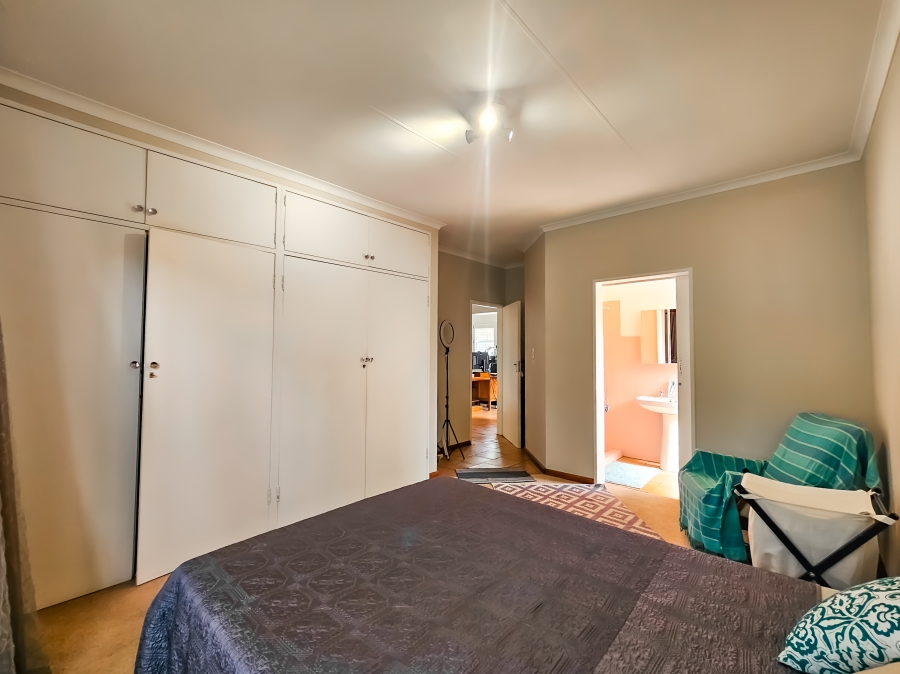 To Let 2 Bedroom Property for Rent in Garsfontein Gauteng