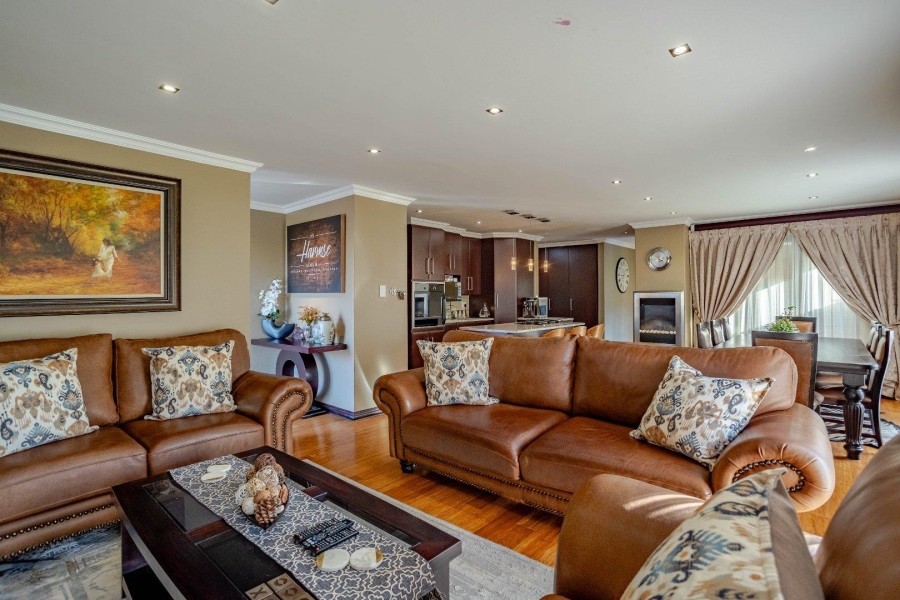 4 Bedroom Property for Sale in Country View Estate Gauteng