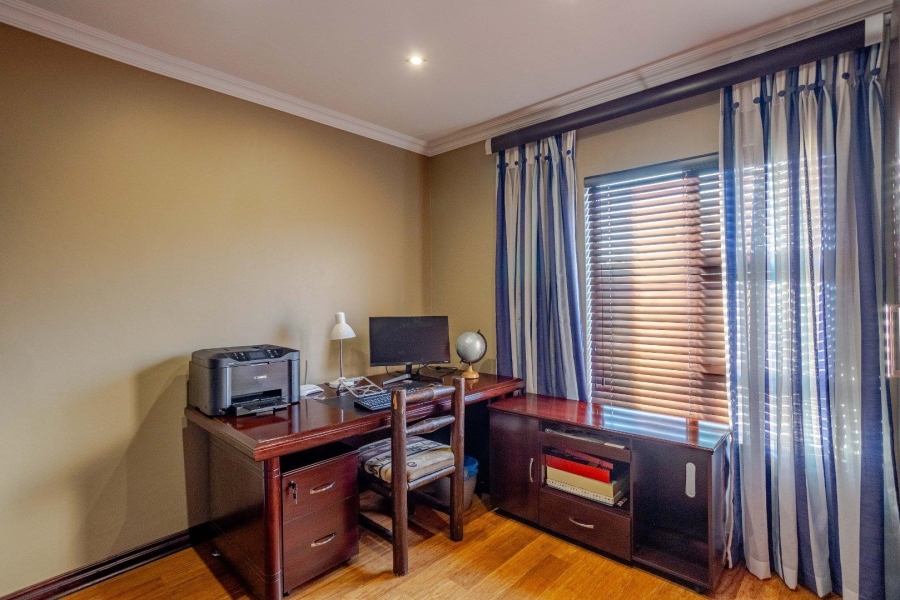 4 Bedroom Property for Sale in Country View Estate Gauteng