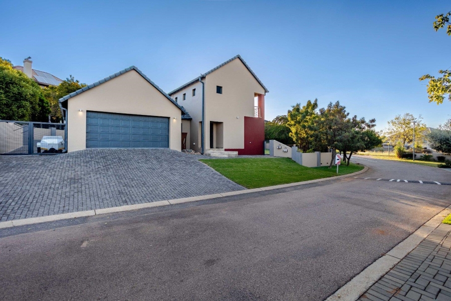 4 Bedroom Property for Sale in Country View Estate Gauteng