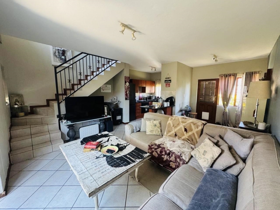 2 Bedroom Property for Sale in Country View Estate Gauteng