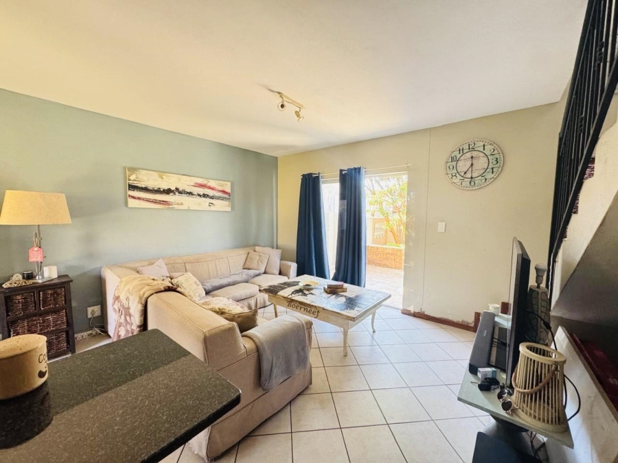 2 Bedroom Property for Sale in Country View Estate Gauteng