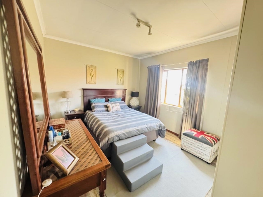 2 Bedroom Property for Sale in Country View Estate Gauteng