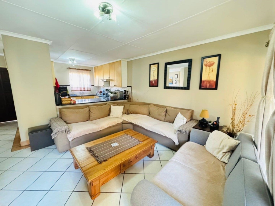 2 Bedroom Property for Sale in Equestria Gauteng