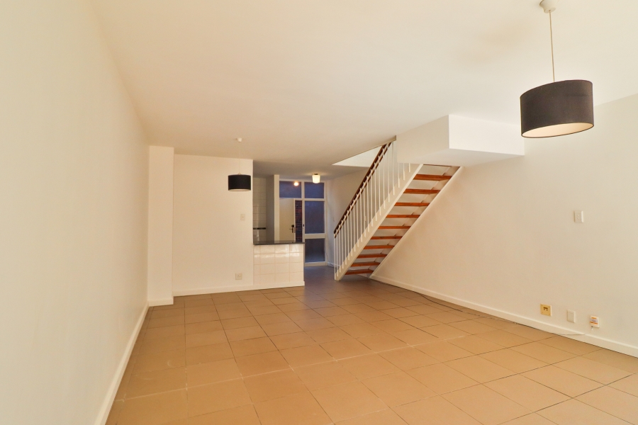 2 Bedroom Property for Sale in Queenswood Gauteng