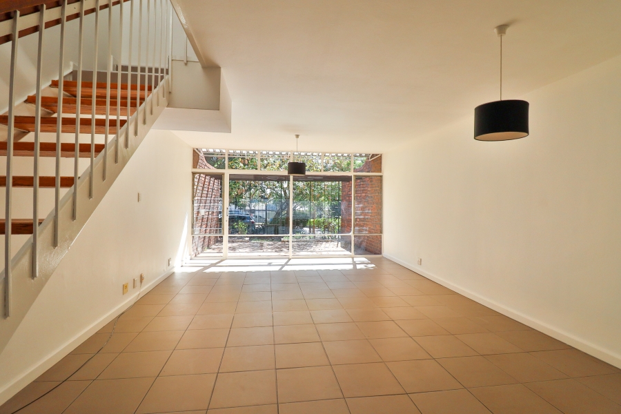 2 Bedroom Property for Sale in Queenswood Gauteng