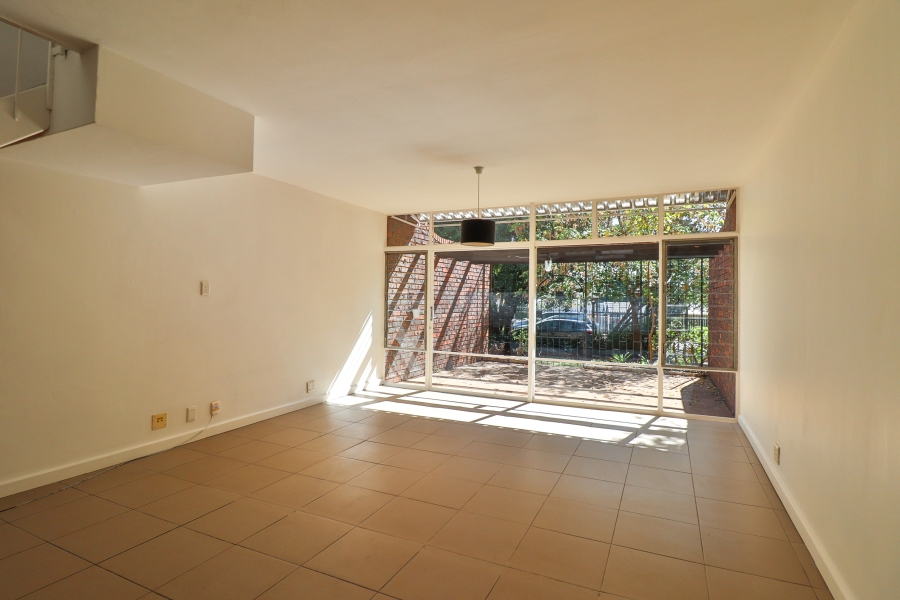 2 Bedroom Property for Sale in Queenswood Gauteng