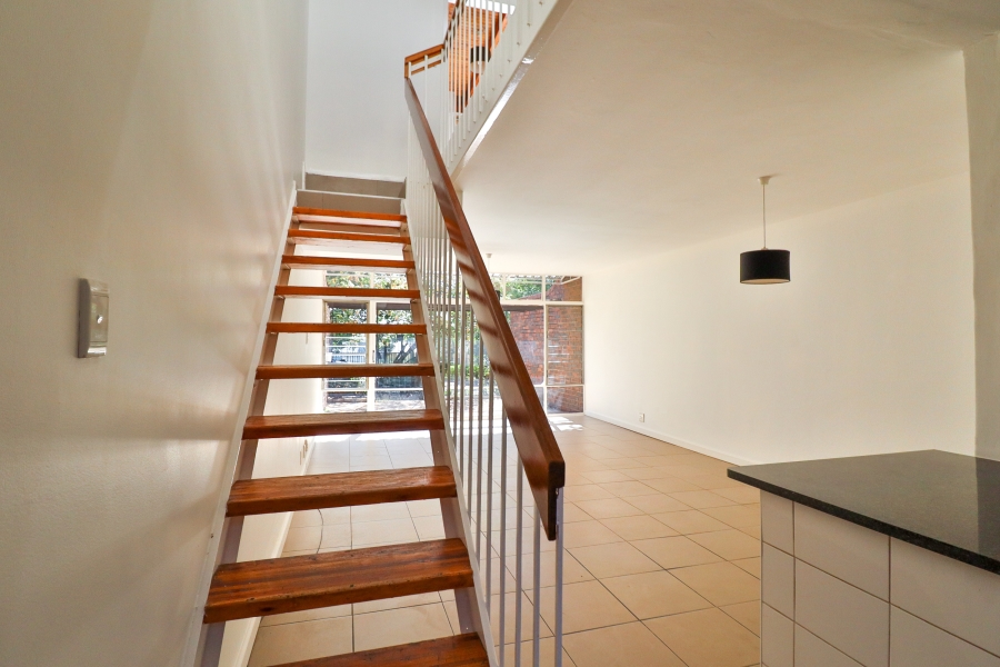 2 Bedroom Property for Sale in Queenswood Gauteng