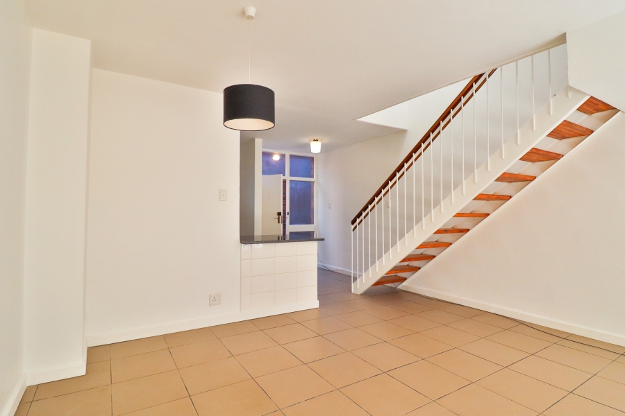 2 Bedroom Property for Sale in Queenswood Gauteng