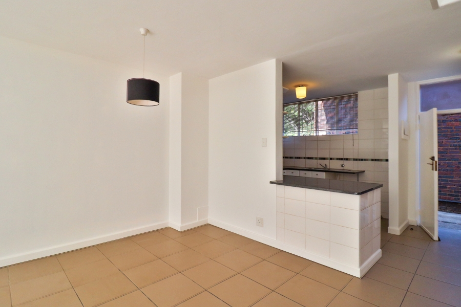 2 Bedroom Property for Sale in Queenswood Gauteng