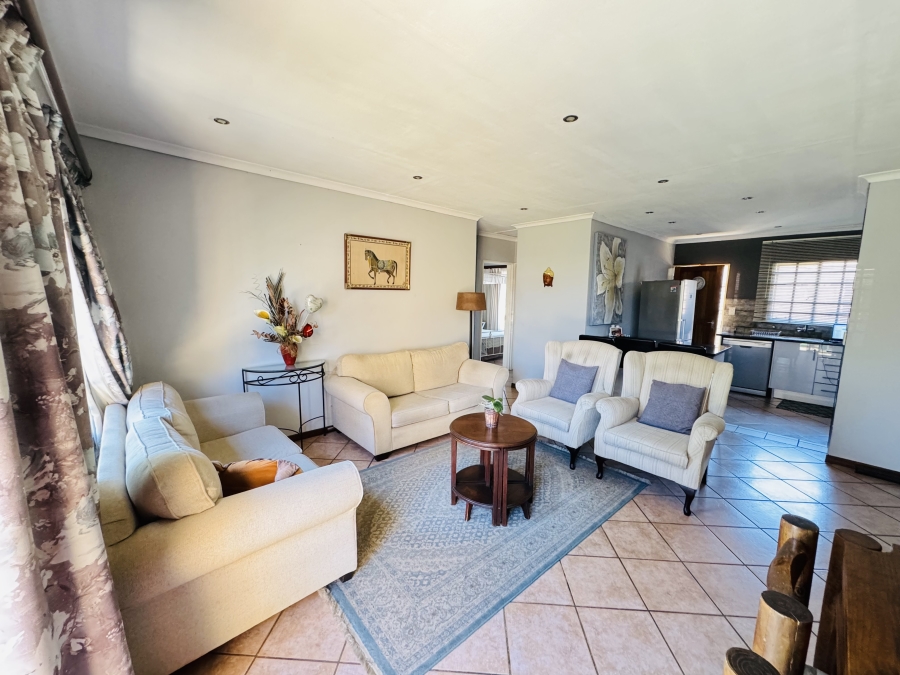 2 Bedroom Property for Sale in Elardus Park Gauteng