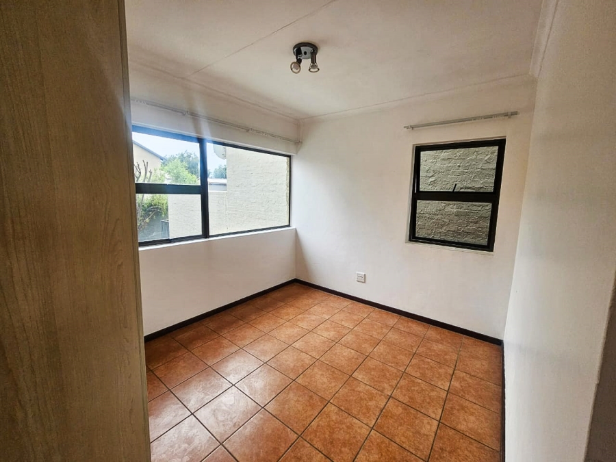 3 Bedroom Property for Sale in Olympus AH Gauteng