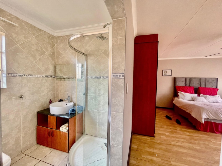 To Let 3 Bedroom Property for Rent in Modder East Gauteng