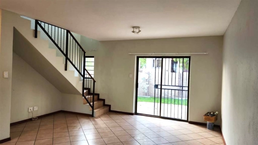 2 Bedroom Property for Sale in Halfway House Gauteng